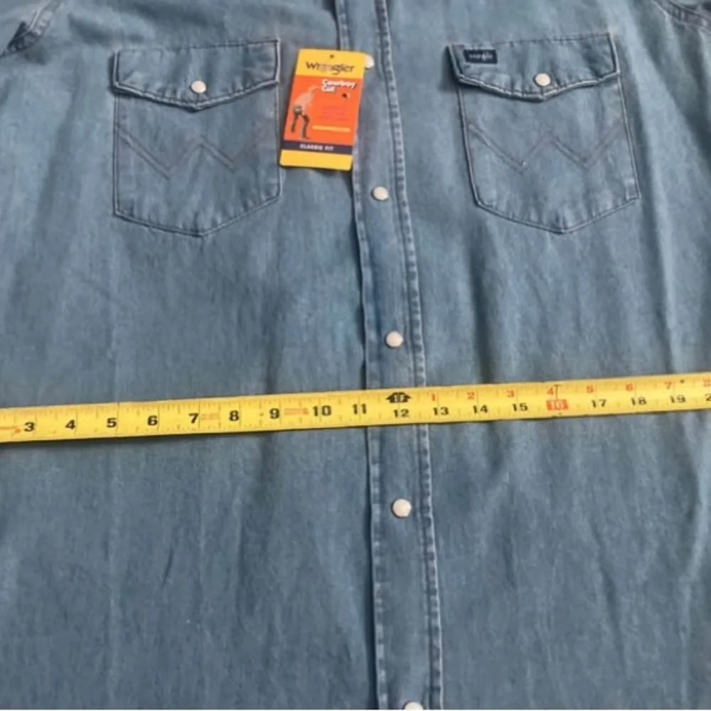 ⭐️NEW WRANGLER COWBOY CUT® LONG SLEEVE WESTERN DENIM SNAP WORK SHIRT- LARGE TALL - Picture 9 of 10